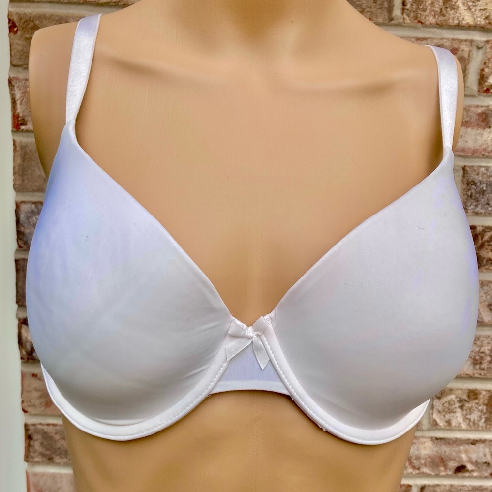 White NWOTs 34DD Bra